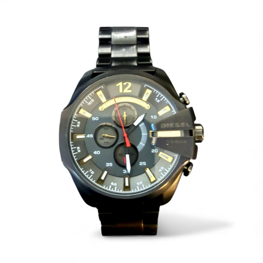 Diesel Mega Chief Chronograph Watch DZ4421 – Gunmetal/Gold Accents